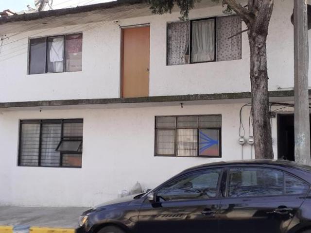 INVERCIONITA,VENTA deCasa tipo condominio, ideal para rentar o familias grandes