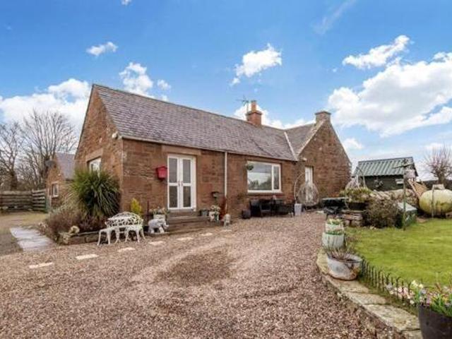 Inverkeilor, Arbroath, 2 Bedroom Semi detached