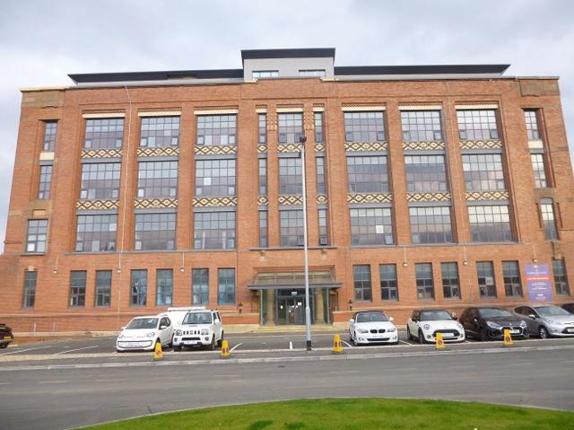 Inverlair Avenue, Glasgow G43, 2 bed flat to rent, £1,450 pcm | PrimeLocation