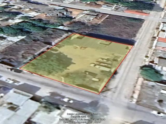 Inversión Comercial en Esquina! Taller de Servicio con Gran Terreno en Cintalapa de Figueroa