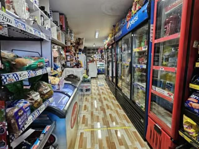 Inversión Ideal: Casa+Local en Portal San Pedro | 3 dormitorios por 275000. 00 en San Pedro de la Paz