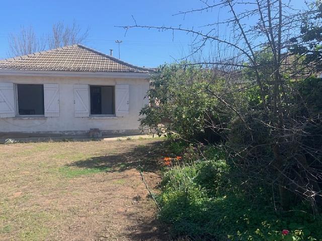 ¡Inversión ideal en Concon: casa solida Amplio terreno!