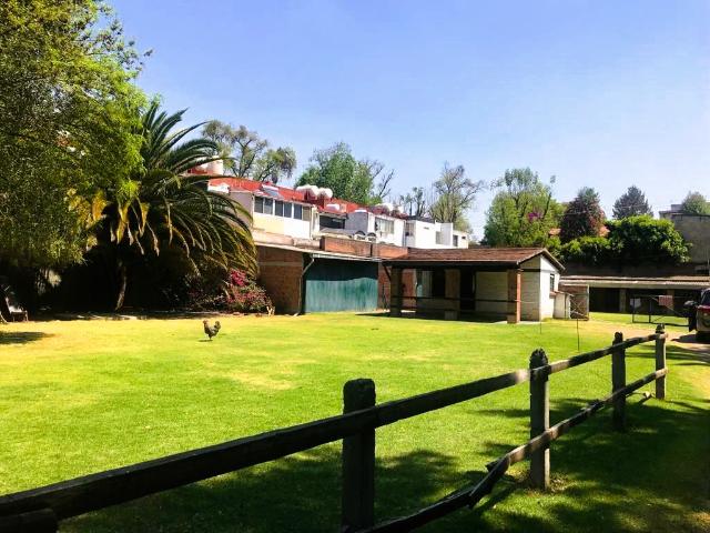 Inversión Segura: Terreno con Alto Potencial en Echegaray a 5 Minutos de Periférico