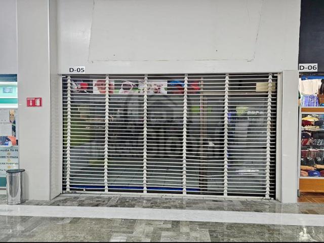 EXCELENTE LOCAL COMERCIAL INVERSIONISTA AV. ROMULO GARZA PLAZA OPCION SAN NICOLAS NL