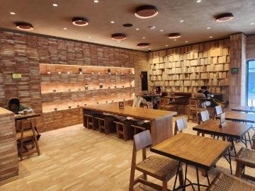 INVERSIONISTA Excelente Local Comercial dividido