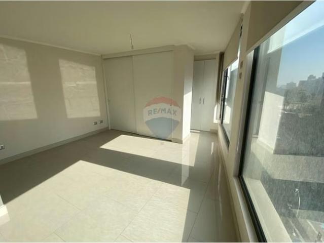 Inversionistas moderno estudio en santiago | 1 dormitorios por 1832.00 en Santiago