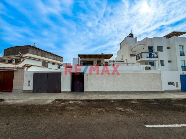 Invierte En Naplo: Alta Rentabilidad En Casa De Playa Con Piscina
