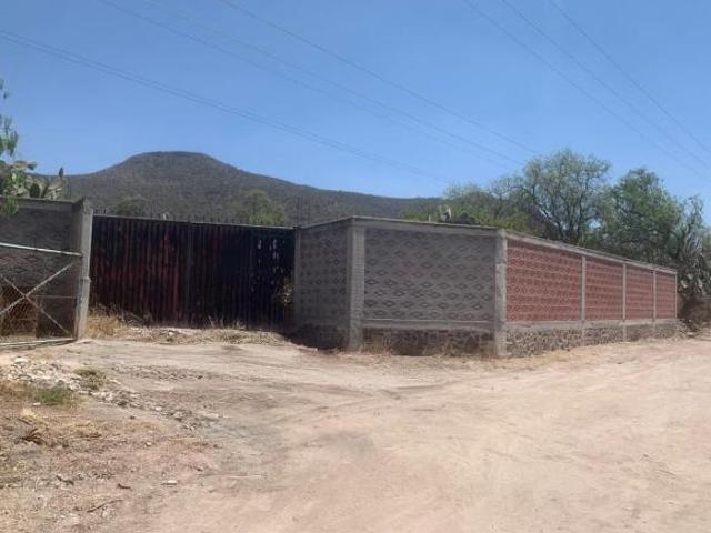 Invierte Seguro Terreno Bardeado en Excelente Ubicación – Ajacuba Hgo
