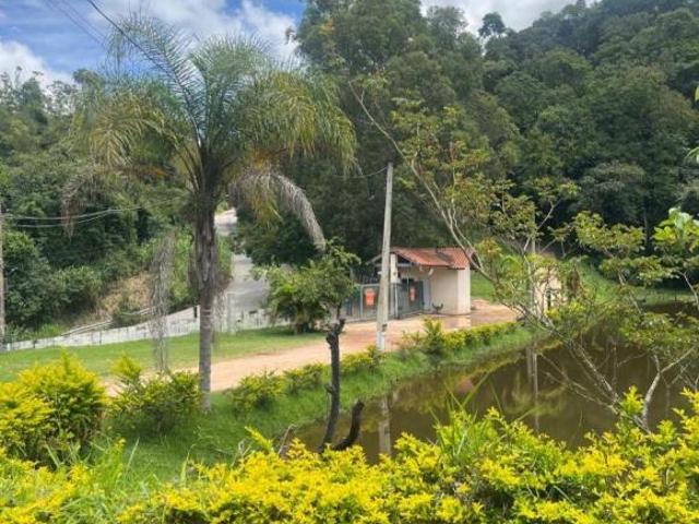 Invista em segurança em qualidade de vida terreno de 1000m²