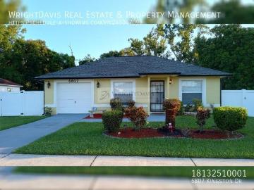 Inviting 3/2 Clair Mel Home