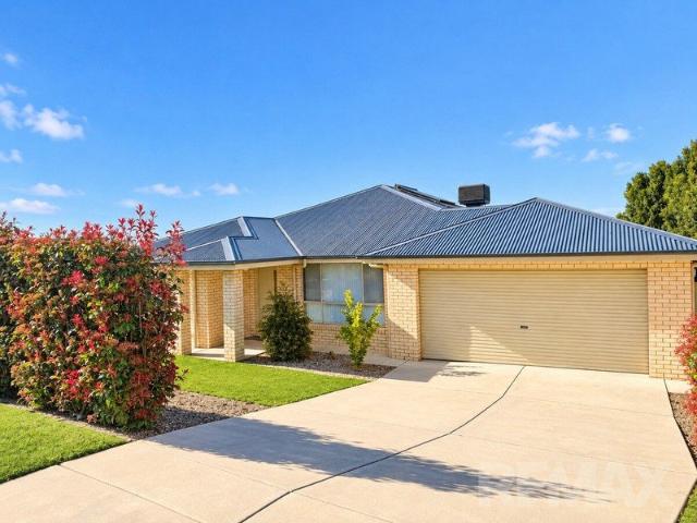 Inviting Estella Home