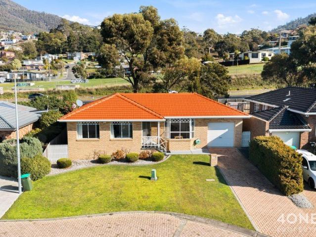 Inviting Family Home in Berriedale