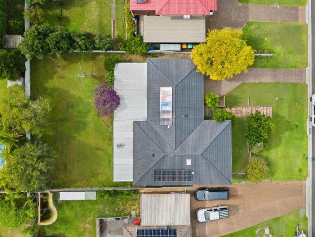 Inviting Family Home or Perfect Investment!