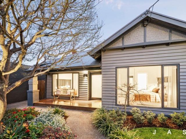 Inviting Family Oasis In The Heart Of Wonderful West Footscray