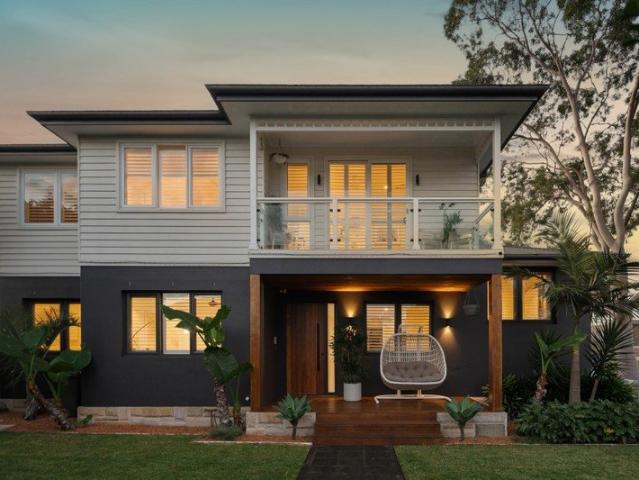 Inviting family sanctuary & impressive entertainer