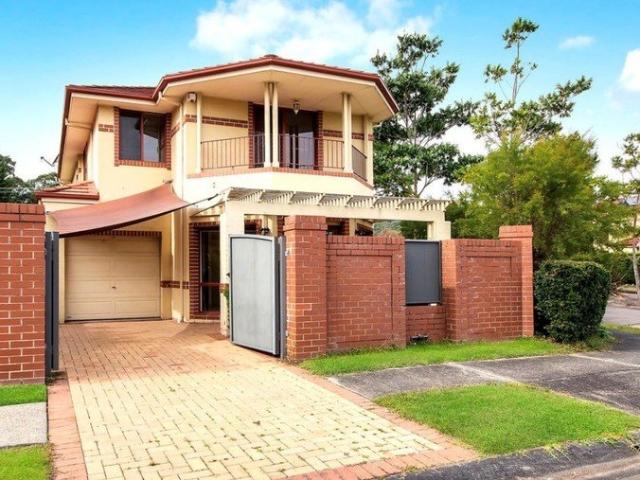 Inviting Five Bedroom Family Home in Convenient Wyoming Location
