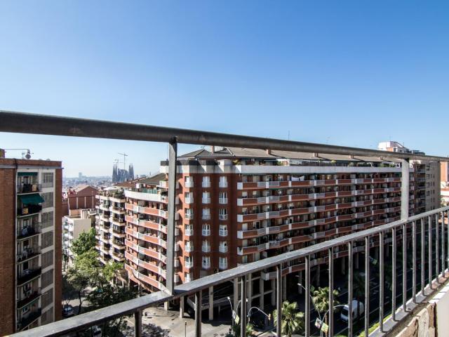 Inviting single bedroom close to Alfons X metro station