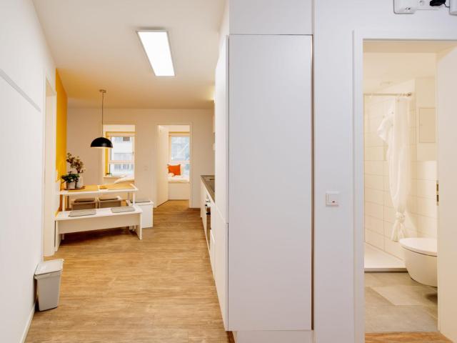 Inviting single bedroom next to the Campus Wilhelminenhof