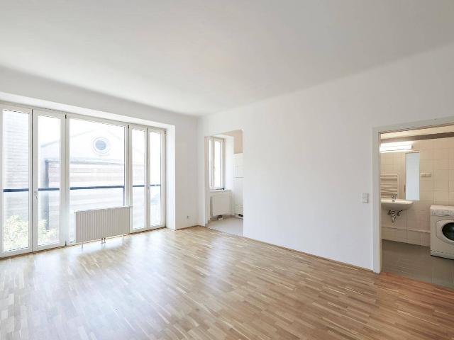 Invstition mit Charme unbefristet vermietet Einraumwohnung in toller Lage