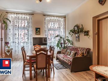 Inwestycyjne 4 pokoje w centrum Lubań z możliwością podziału