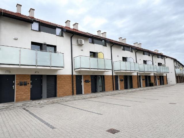 Na sprzedaż inwestycyjne mieszkanie 100 m² z najmem w Rzeszowie