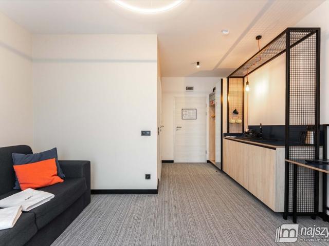 Inwestycyjny apartament 20,11 m2 z balkonem 1000 m od morza