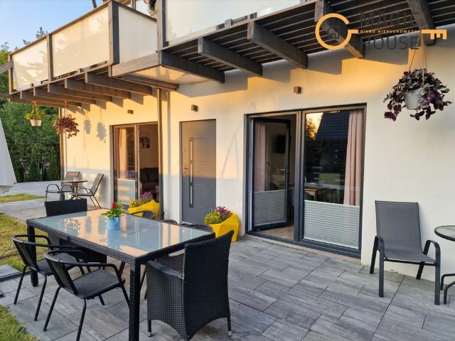 Do sprzedania inwestycyjny dom z 4 apartamentami w Kaszubach