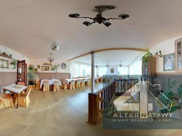 Inwestycyjny hotel w Zawoi z 20 pokojami i terenem