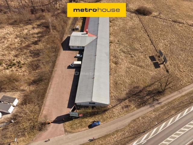 Inwestycyjny obiekt komercyjny z hurtownią 1665 m²