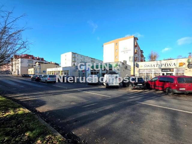 Inwestycyjny lokal w centrum Piły, 2 niezależne wejścia