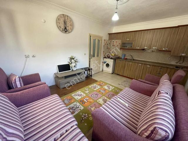 Isıbuya Yakın Kiralık 1+1  Geniş, Herşey Dahil