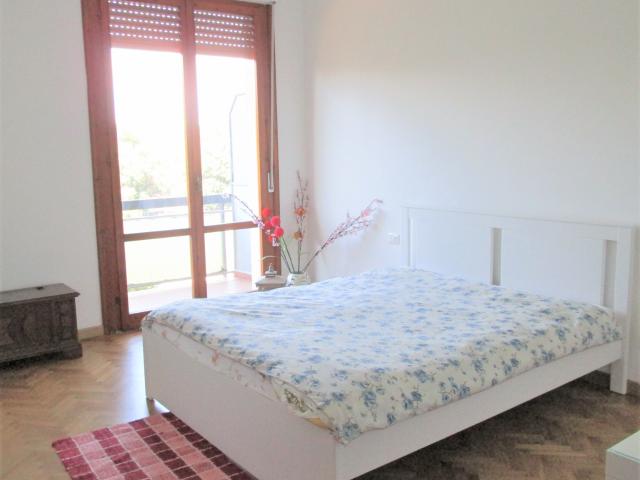 Isolotto 5 vani S26