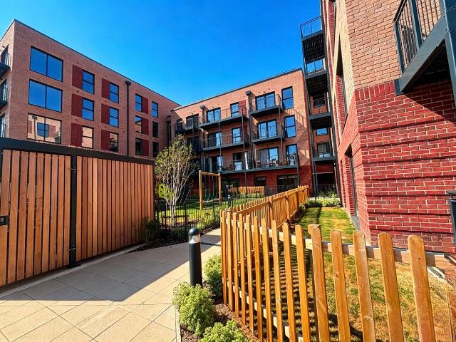 Isca Gardens, Exeter EX4, 1 bed flat to rent, £1,365 pcm | PrimeLocation