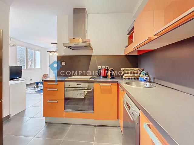Isère 38 A Vendre T3 lumineux avec climatisation, parkin