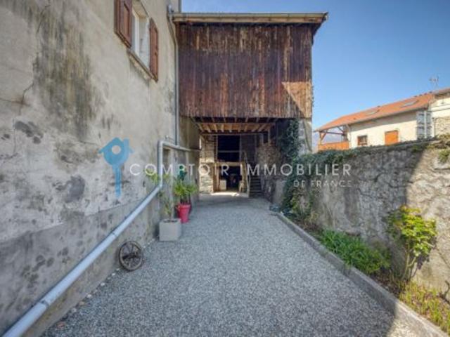 Isère 38 Goncelin Maison de village T5 avec grange et cour