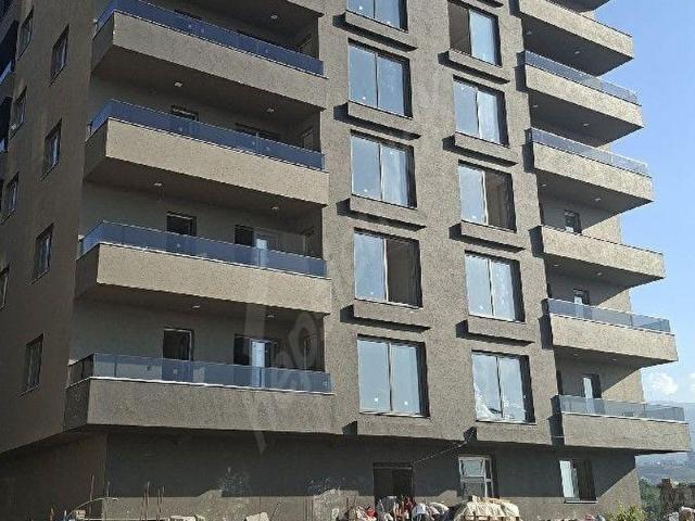 Iskenderun Ismet inönü Mahallesinde SATILIK 3+1 DAIRE