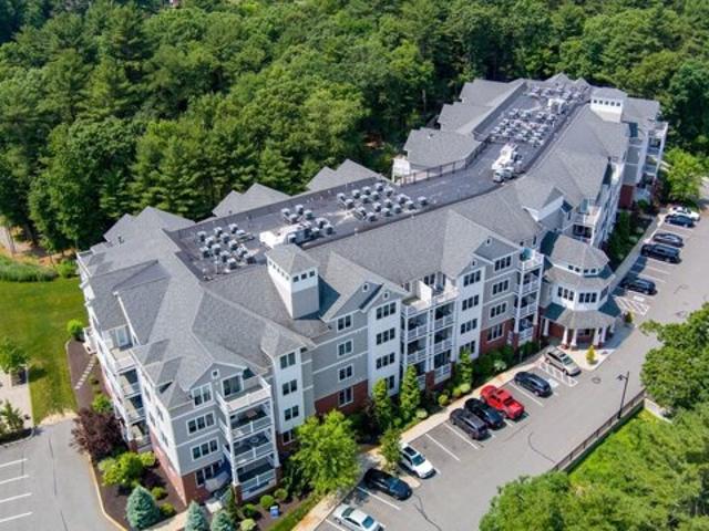 Island Ct Unit,easton, Condo For Sale