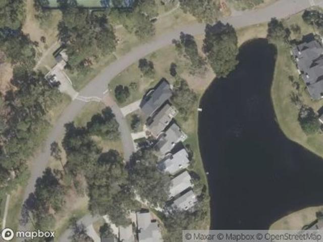 Island Dr