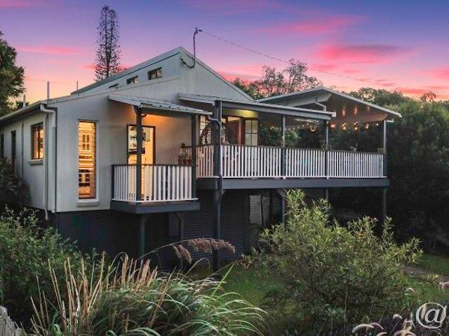 Island escape: Buy The View, Get The House!