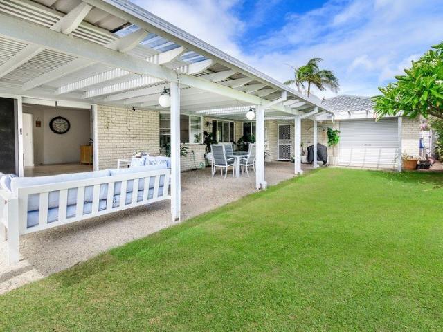 ISLAND LIVING at an Affordable Price!