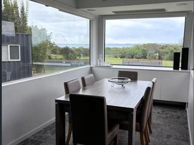 Island Views, Pool, EcoContainer Home+Cabin