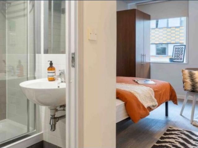 Isledon Road, London N7 1 bed house of multiple occupation to rent £1,469 pcm £339 pw