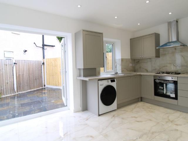 Isleworth TW7, 3 bed semi detached house to rent, £2,400 pcm | PrimeLocation