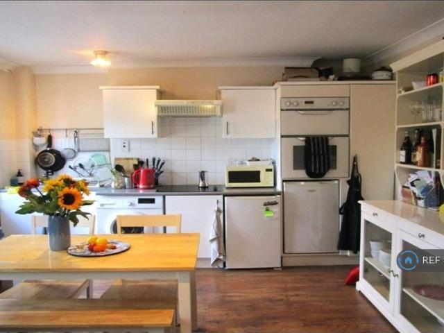 Islington, Islington, N1 1 bed flat to rent £2,100 pcm £485 pw