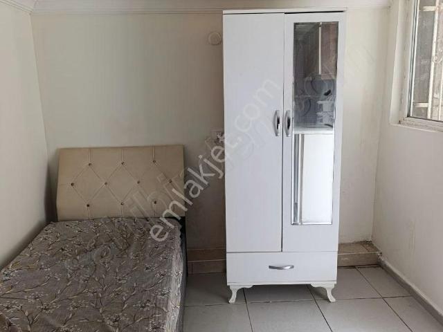 Isparta Merkez Zafer Mah. Satılık 1+0 Bahce Katı