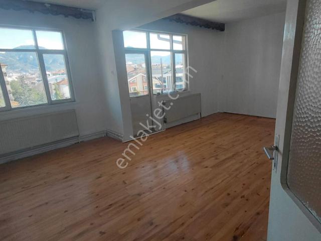 Isparta Merkez Anadolu Mahallesinde Kiralık Daire