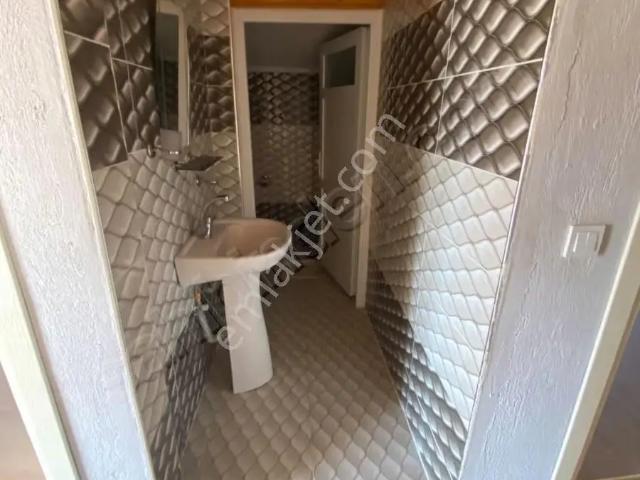 Isparta Merkez Fatih Mah. Kiralık 2+1 Daire