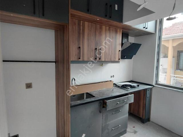Isparta Merkez Hızırbey'de Asansörlü, Otoparklı Sıfır 2+1 Satılık Apart