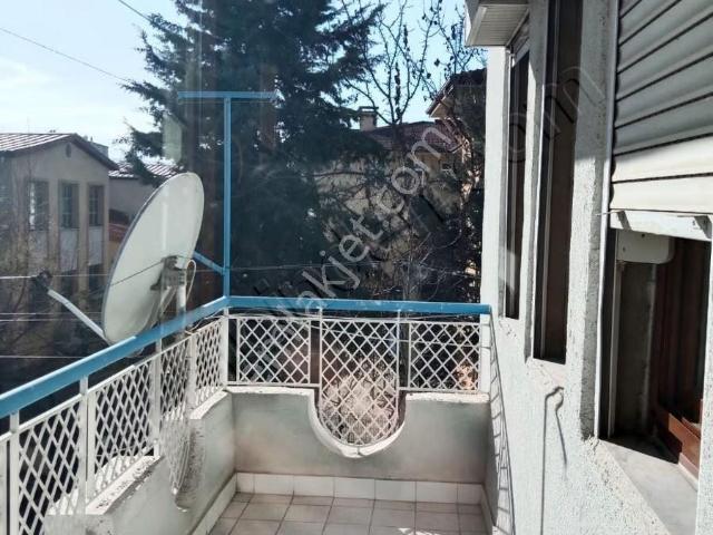 Isparta Merkez İmkb Lisesine Yakın Kiralık 3+1 Daire