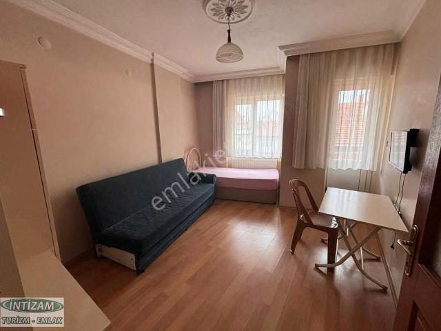 Isparta Merkez Meydan Avm'ye Yakın 2+1 Kiralık Apart